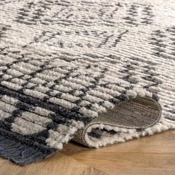 NuLOOM Janie Moroccan Diamond Soft Shag Fringe Area Rug New Arrivals