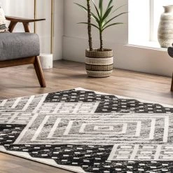 NuLOOM Patty Modern Diamonds Area Rug