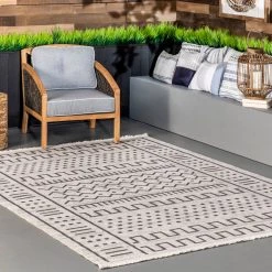 NuLOOM Outdoor Tribal Cora Area Rug New Arrivals
