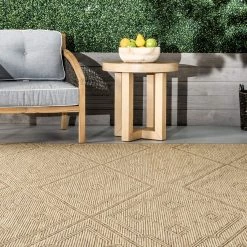 NuLOOM New Arrivals Latia Double Diamond Indoor/Outdoor Area Rug