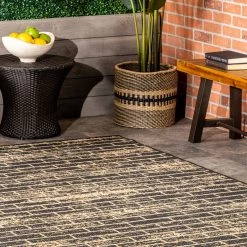 NuLOOM Justina Abstract Brick Indoor/Outdoor Area Rug