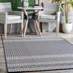 NuLOOM Tilly Striped Lattice Indoor/Outdoor Area Rug