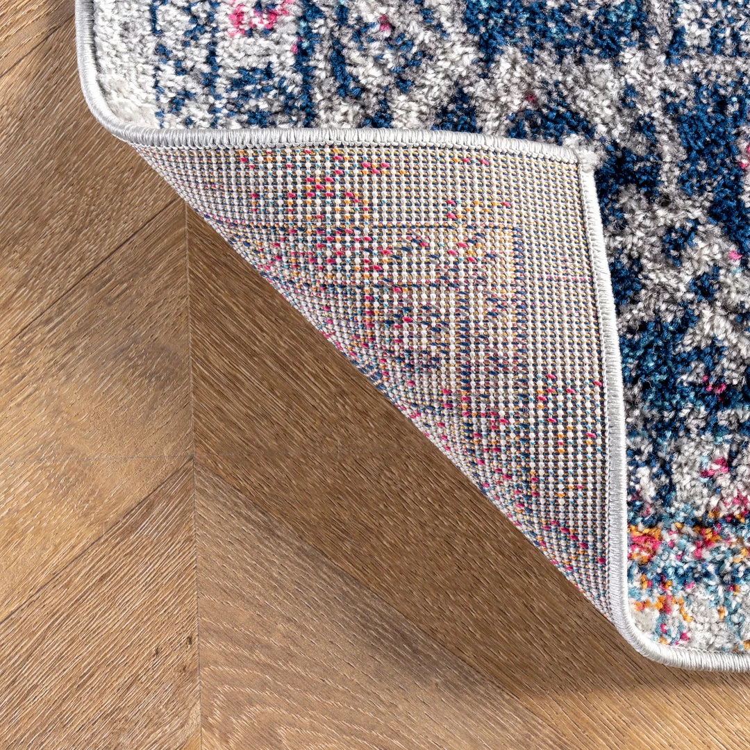 NuLOOM Best Sellers Vintage Lilah Medallion Area Rug 7 NuLOOM Best Sellers Vintage Lilah Medallion Area Rug