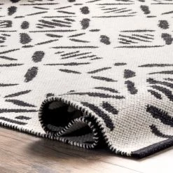 NuLOOM New Arrivals Kirsten Hand Loomed Tribal Wool Area Rug 12 NuLOOM New Arrivals Kirsten Hand Loomed Tribal Wool Area Rug