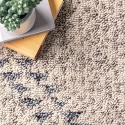 NuLOOM Blaine Dotted Diamond Area Rug 16 NuLOOM Blaine Dotted Diamond Area Rug