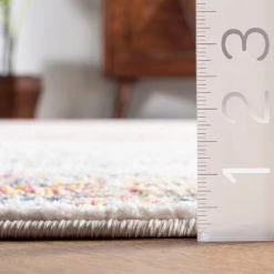 NuLOOM Vintage Medallion Leola Area Rug