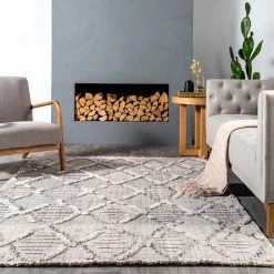 NuLOOM Marni Bohemian Diamond Knotted Tasseled Area Rug