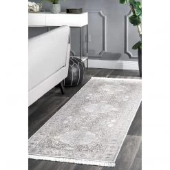 NuLOOM New Arrivals Vintage Medallion Amerie Fringe Area Rug