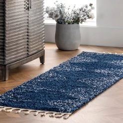NuLOOM Best Sellers Bria Moroccan Diamond Tassel Area Rug