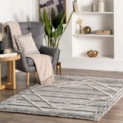 NuLOOM Lilli Geometric Striped Area Rug