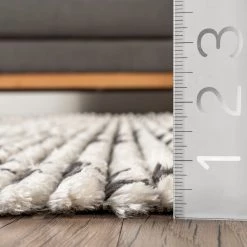 NuLOOM New Arrivals Jaycee Abstract Soft Shaggy Textured Fringe Area Rug