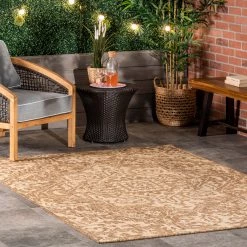 NuLOOM New Arrivals Lane Elegant Medallion Indoor/Outdoor Area Rug