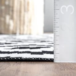 NuLOOM New Arrivals Kellee Machine Washable Modern Diamonds Area Rug