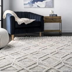 NuLOOM Ansley Shaggy Lattice Tassel Area Rug