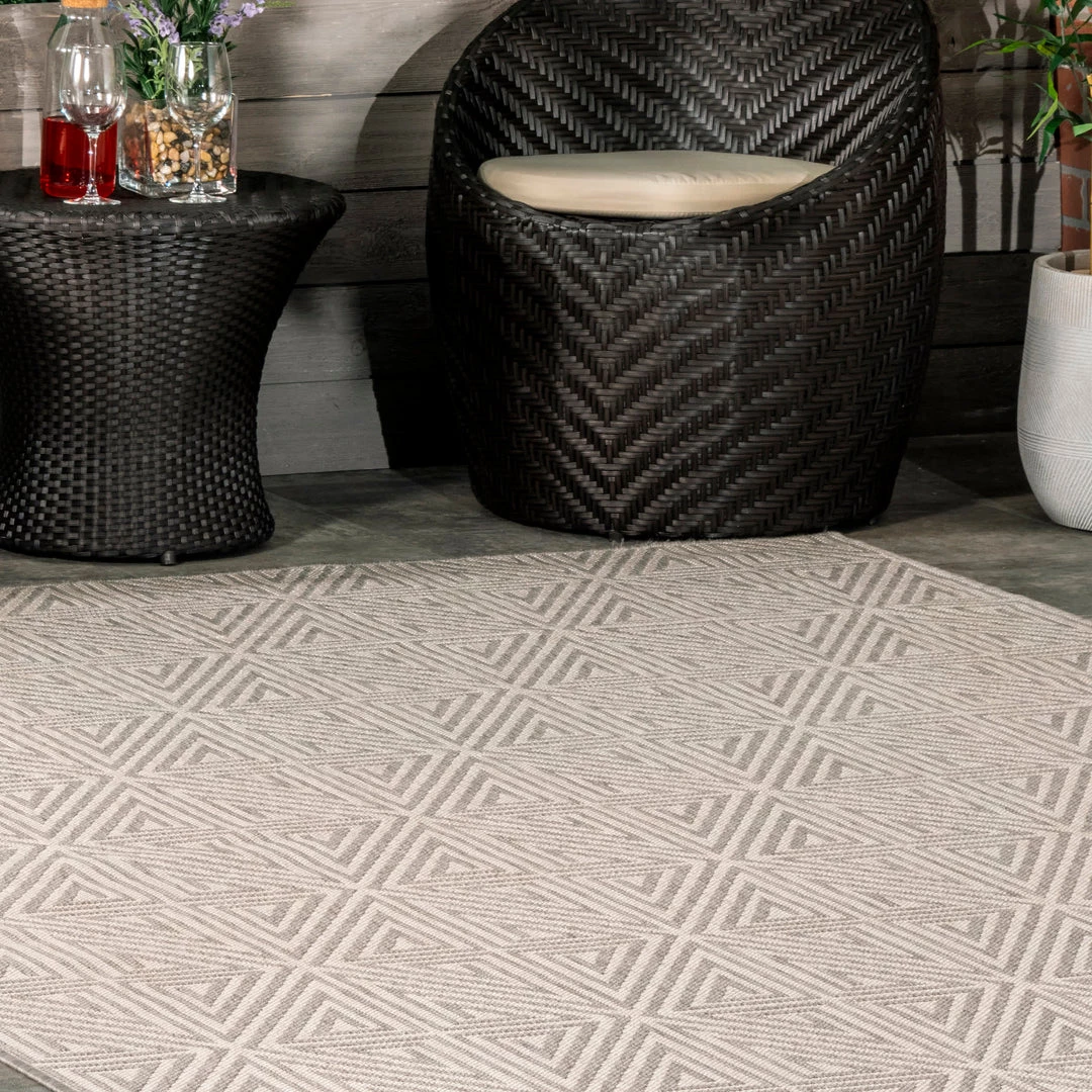 NuLOOM Harvey Abstract Trellis Indoor/Outdoor Area Rug New Arrivals 27 NuLOOM Harvey Abstract Trellis Indoor/Outdoor Area Rug New Arrivals