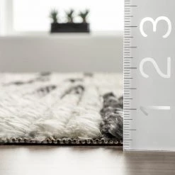 NuLOOM Joyce Contemporary Stripes Soft Shaggy Textured Fringe Area Rug New Arrivals