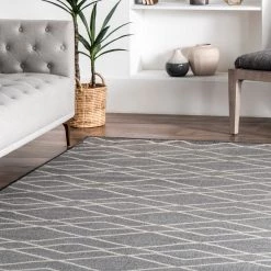 NuLOOM Hollie Diamond Trellis Area Rug
